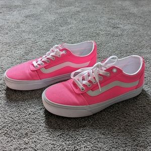 Women's Old Skool Vans hot pink